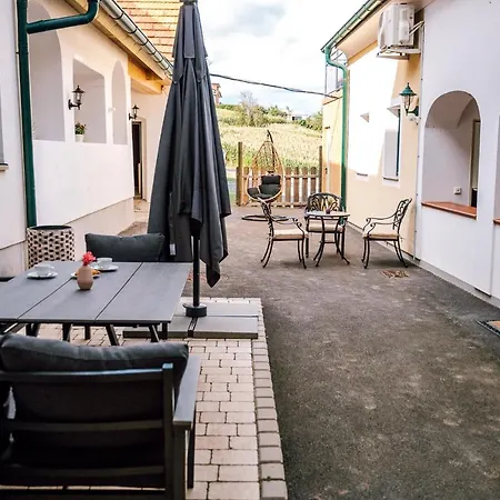 Landhaus Dasthomas Henndorf im Burgenland Exteriér fotografie